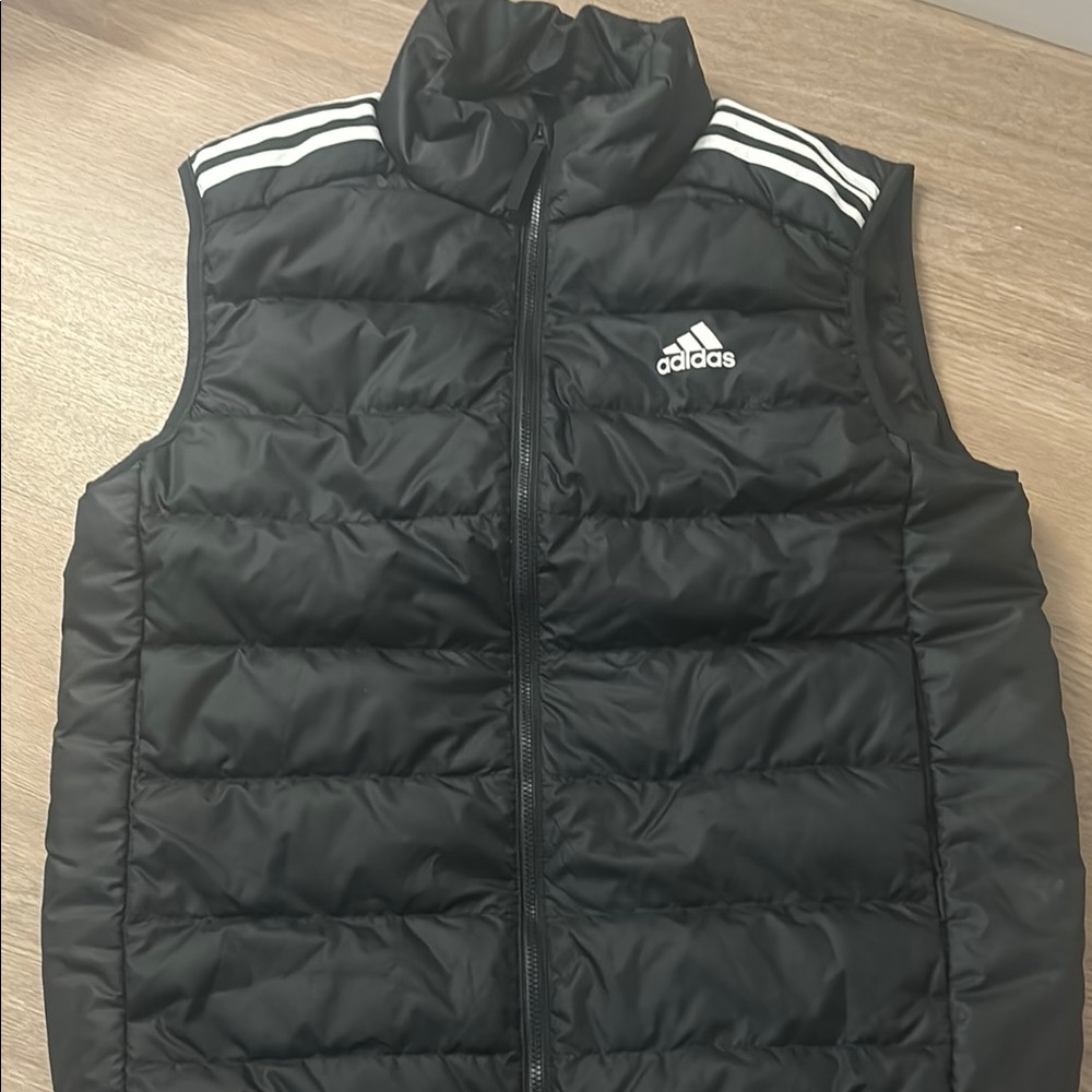 Adidas Men’s Essentials Light Down Vest